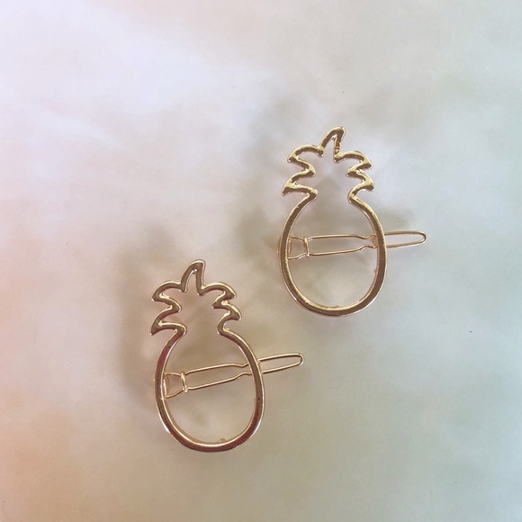 Accessories - Pineapple Hair Pins